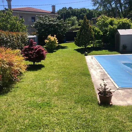 La Casona Ribeirasacra Holiday home Moreiras
