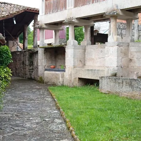 Nyaraló La Casona Ribeirasacra *